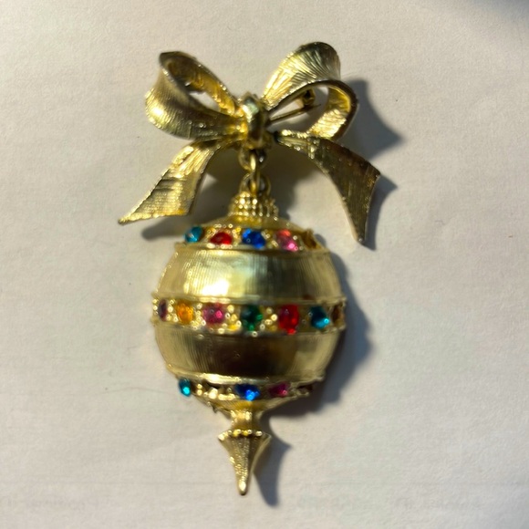 Christmas brooch - Picture 1 of 5